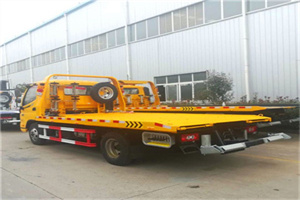 岱山附近拖车救援搭电